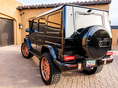 Used 2015 Mercedes-Benz G 550 image 4