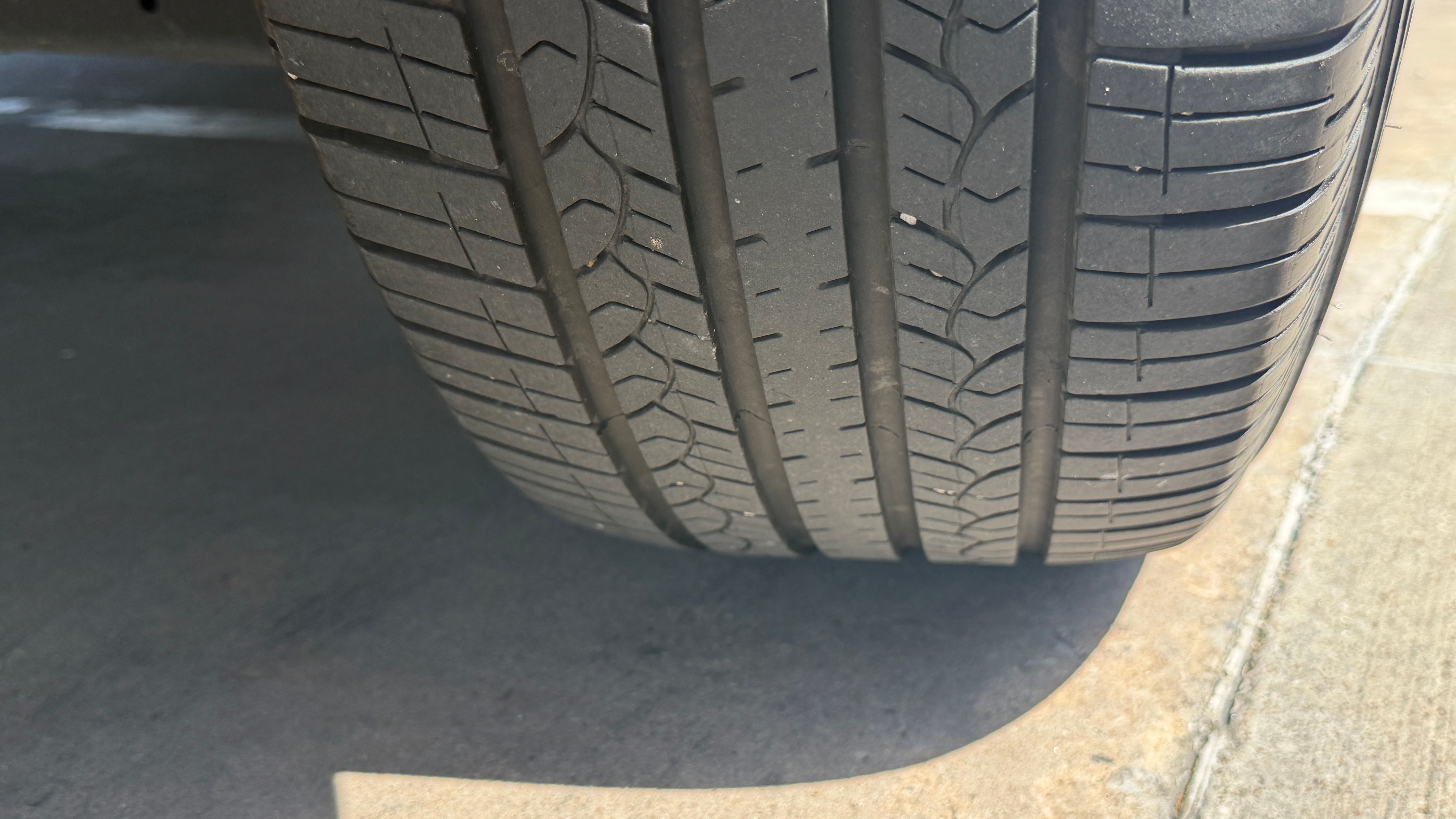 Used 2018 Buick Enclave Premium FWD image 18