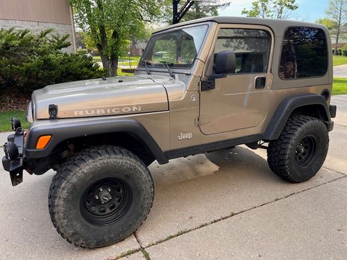 Used 2005 Jeep Wrangler Rubicon AWD/4WD image 1