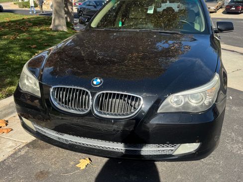 Used 2010 BMW 528i Sedan image 1