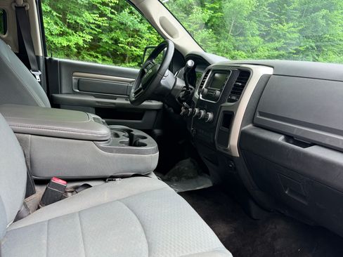 Used 2016 RAM 2500 SLT AWD/4WD image 10