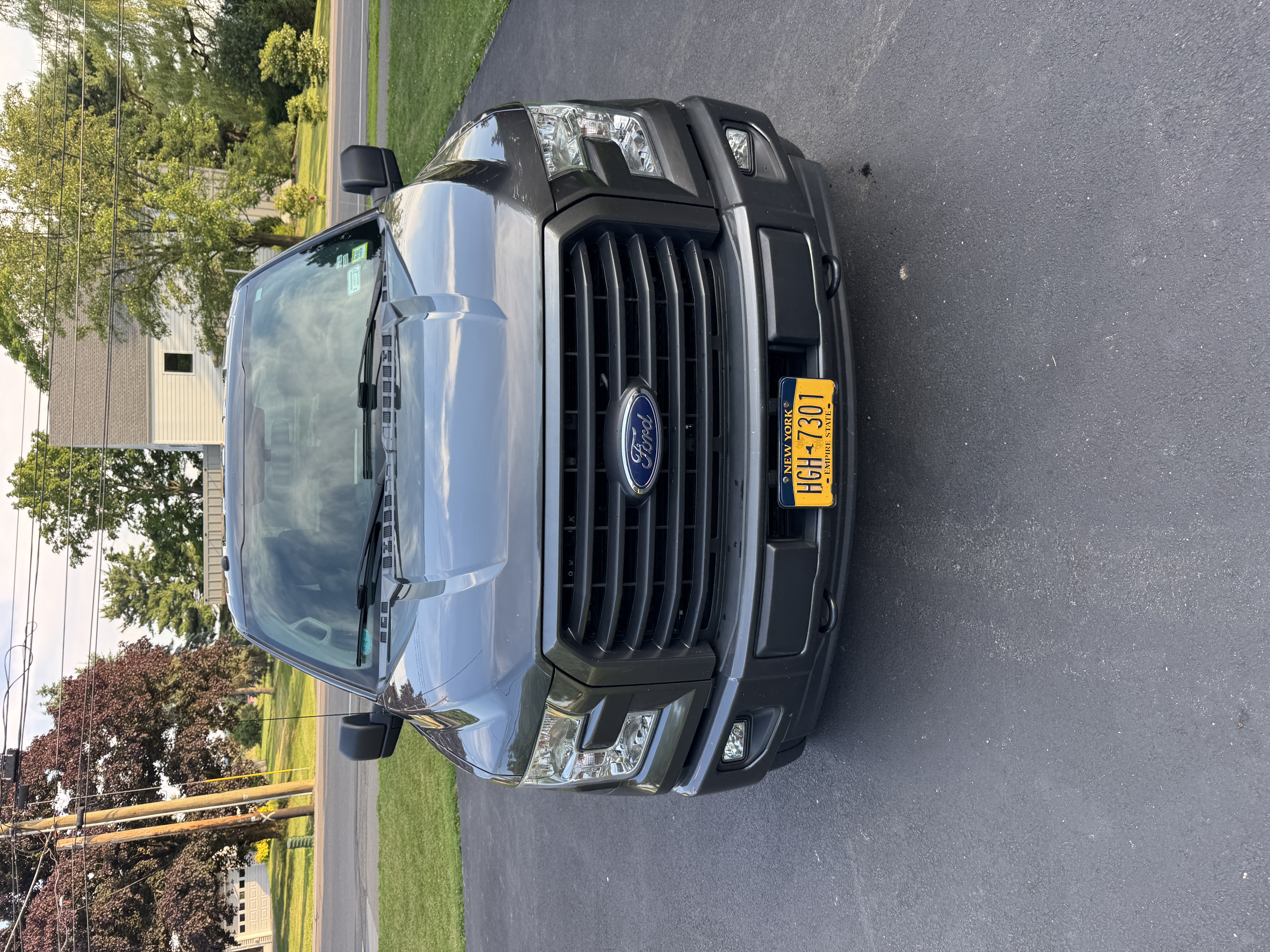 Used 2017 Ford F150 XL w/ Equipment Group 101A Mid AWD/4WD image 10