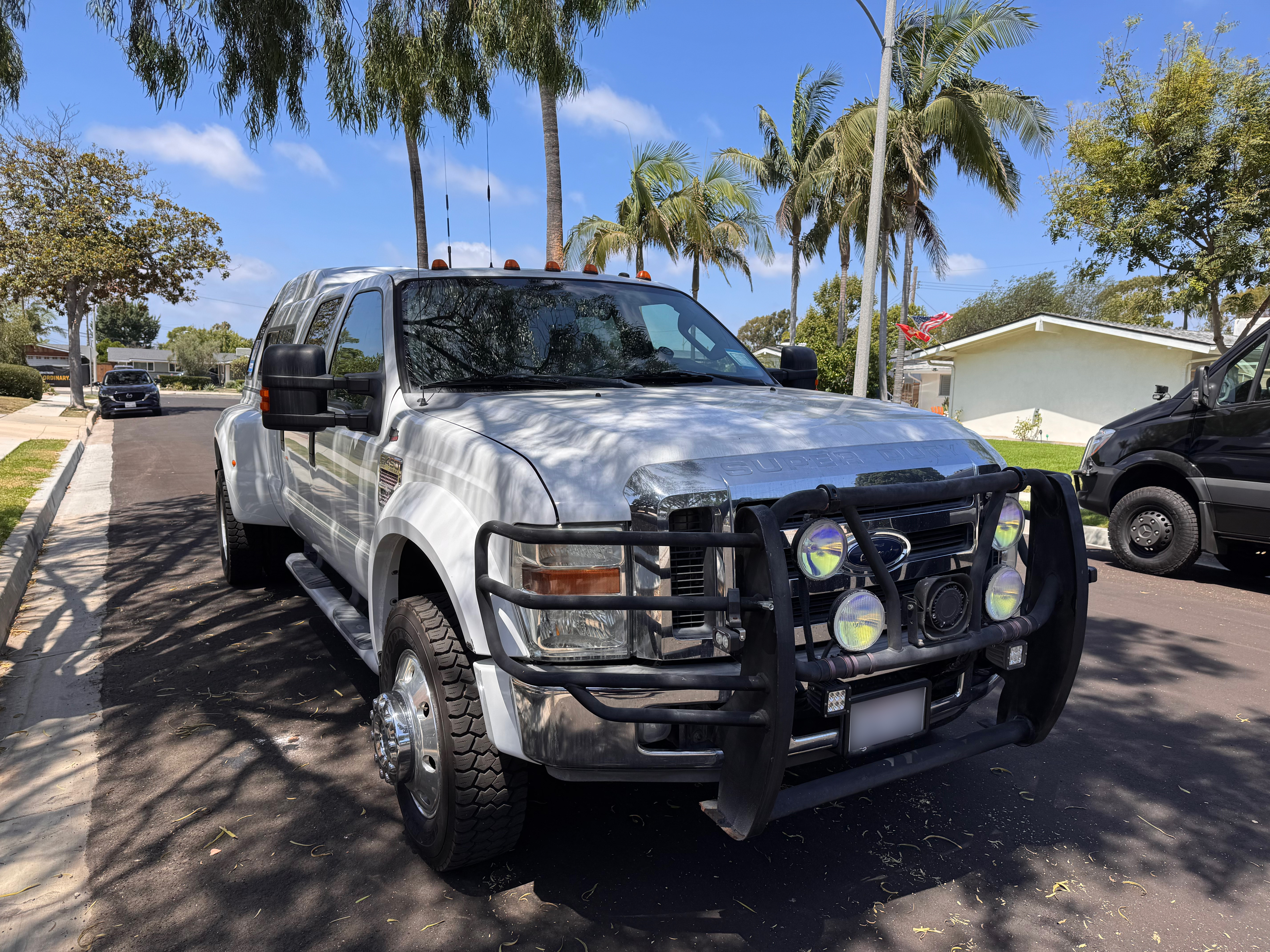 Used 2008 Ford F450 Lariat AWD/4WD image 9