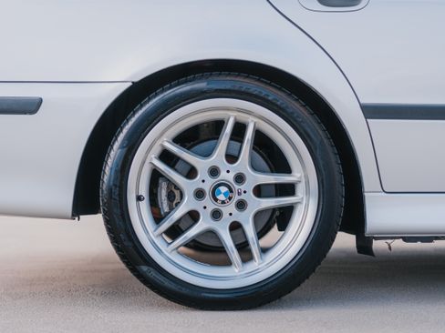 Used 2003 BMW 540i Sedan image 17