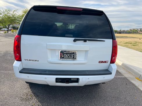Used 2007 GMC Yukon SLE image 5