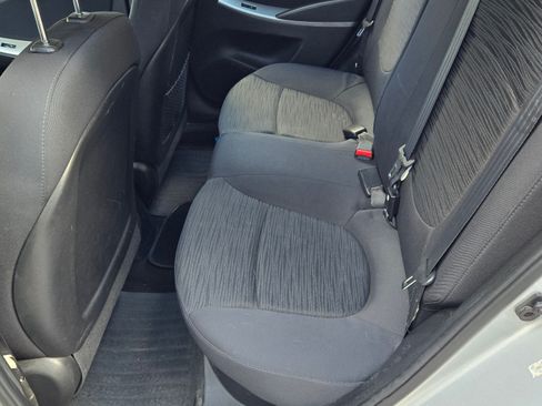 Used 2015 Hyundai Accent GS image 8