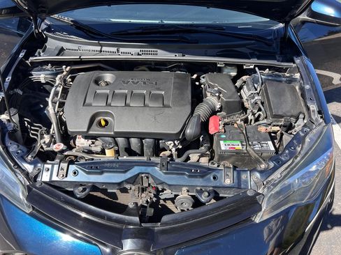 Used 2018 Toyota Corolla LE image 8