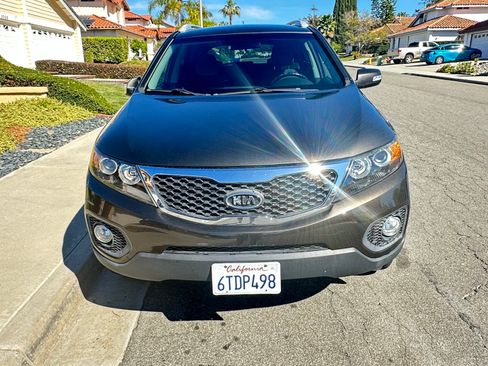 Used 2012 Kia Sorento EX image 4