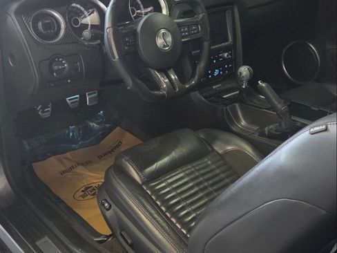Used 2013 Ford Mustang Shelby GT500 RWD image 8