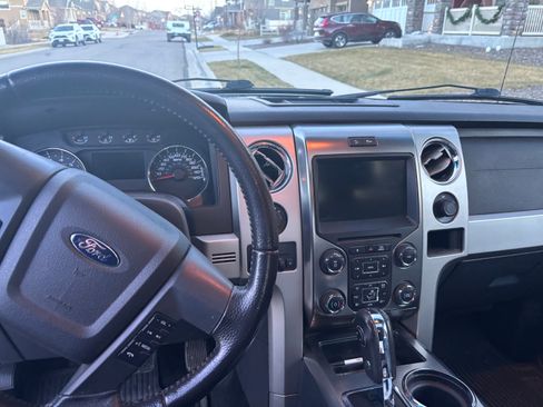 Used 2014 Ford F150 FX4 w/ Equipment Group 402A Luxury image 10