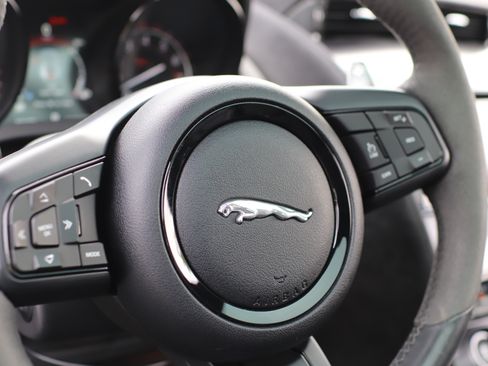Used 2017 Jaguar F-TYPE SVR AWD/4WD image 9