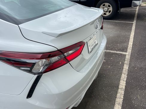 Used 2024 Toyota Camry SE image 2