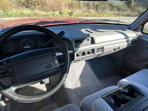 Used 1995 Ford F150 2WD Regular Cab image 13