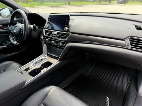 Used 2021 Honda Accord Sport image 19