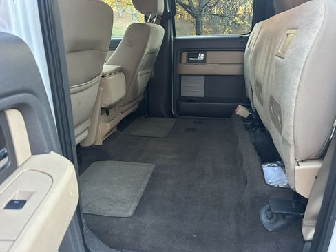 Used 2012 Ford F150 XLT w/ XLT Chrome Pkg image 16