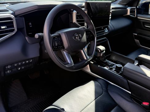 Used 2025 Toyota Tundra Platinum image 10