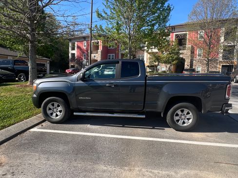 Used 2017 GMC Canyon W/T w/ Convenience Package image 12