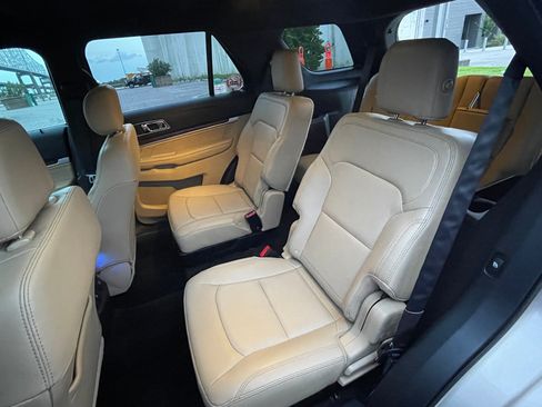 Used 2017 Ford Explorer Limited w/ Equipment Group 301A image 12