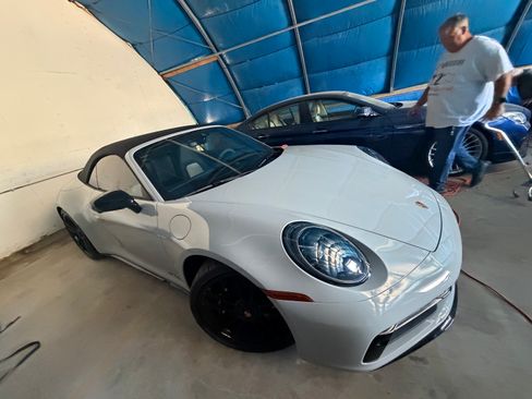 Used 2024 Porsche 911 Carrera S RWD image 2
