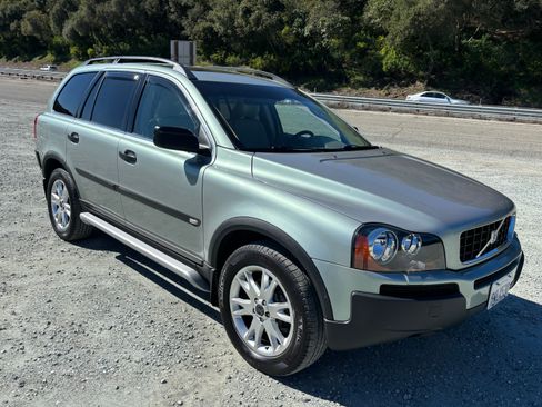 Used 2004 Volvo XC90 T6 image 11