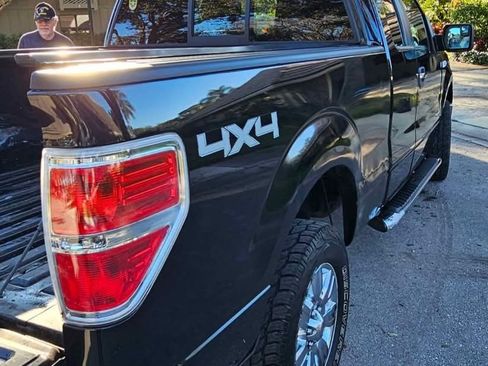 Used 2012 Ford F150 XLT w/ XLT Chrome Pkg image 2