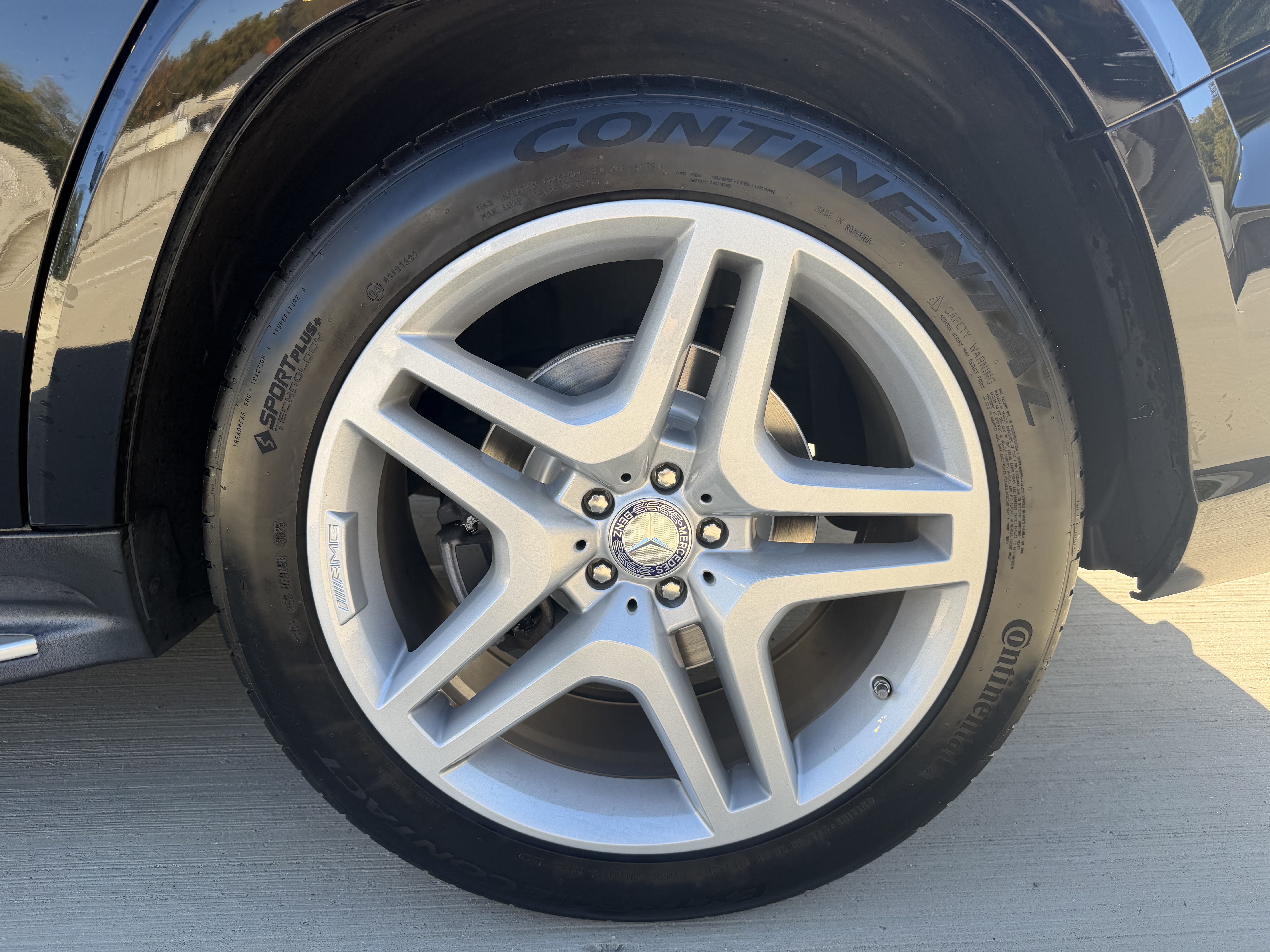 Used 2014 Mercedes-Benz GL 550 4MATIC image 18