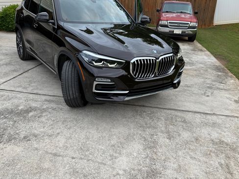 Used 2021 BMW X5 sDrive40i w/ Premium Package 2 RWD image 1