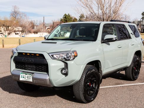 Used 2023 Toyota 4Runner TRD Off-Road Premium image 1