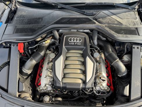 Used 2012 Audi A8 L 4.2 image 4