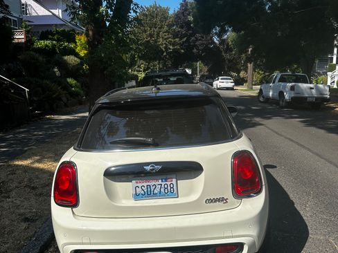 Used 2017 MINI Cooper S FWD image 25