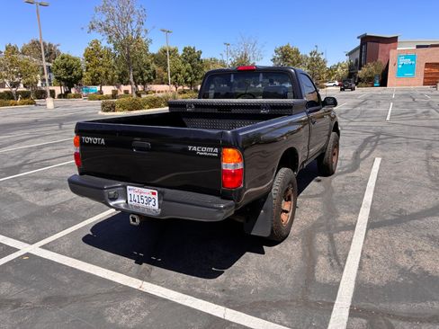 Used 2004 Toyota Tacoma PreRunner RWD image 5