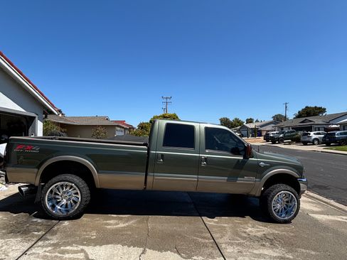 Used 2003 Ford F350 King Ranch image 10