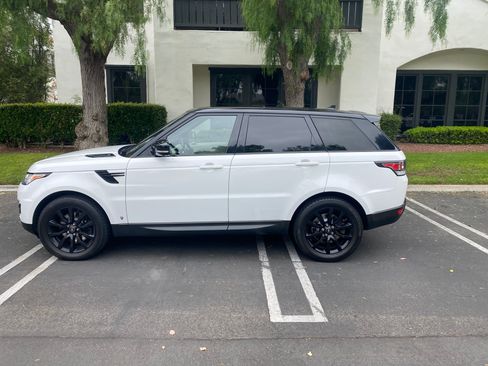 Used 2015 Land Rover Range Rover Sport HSE image 1