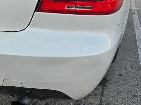 Used 2013 BMW 335i Convertible image 11