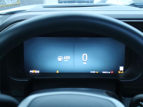 Used 2024 Ford F450 Limited w/ FX4 Off-Road Package image 23