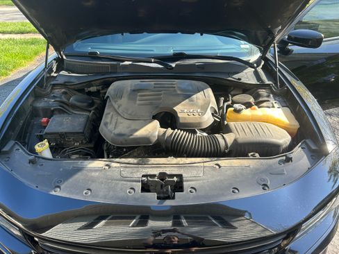 Used 2016 Dodge Charger SXT w/ AWD Plus Group image 14