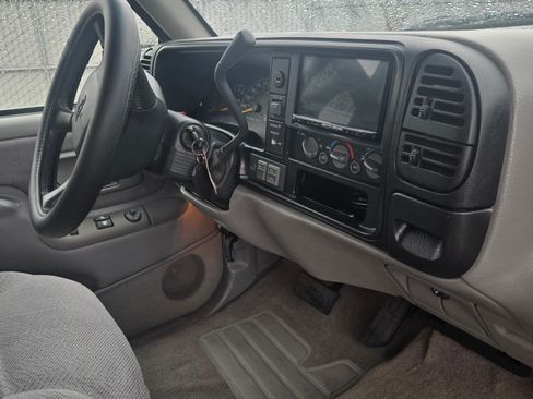 Used 1998 Chevrolet Silverado 1500 4x4 Extended Cab w/ Preferred Equipment Group 2 image 12