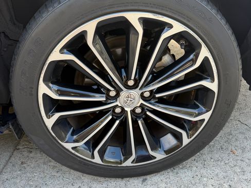 Used 2016 Toyota Corolla S FWD image 12