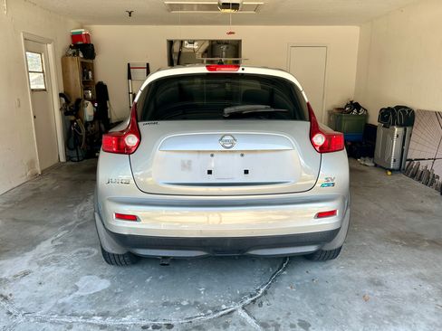 Used 2013 Nissan Juke SV w/ Interior Illumination Pkg image 15