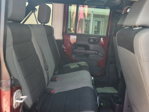 Used 2007 Jeep Wrangler Unlimited X w/ Mopar Chrome Edition Group image 4