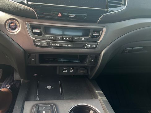 Used 2024 Honda Ridgeline RTL image 12