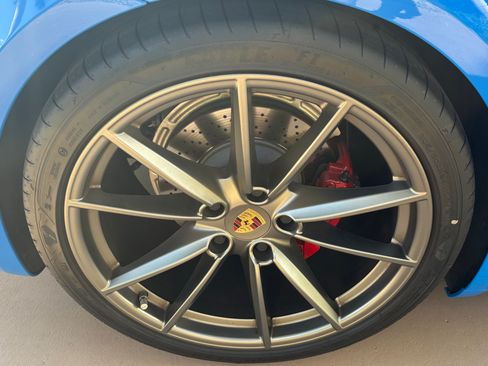 Used 2022 Porsche 911 Carrera image 12