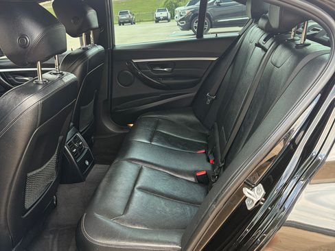 Used 2018 BMW 330i Sedan RWD image 10