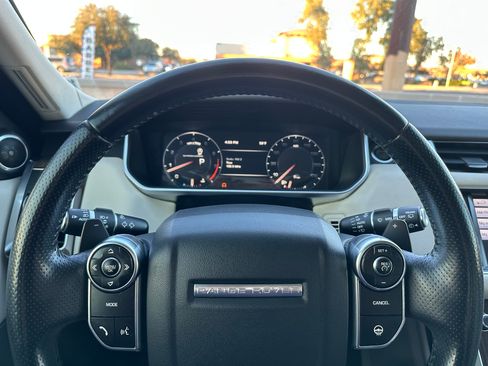 Used 2014 Land Rover Range Rover Sport Supercharged image 11