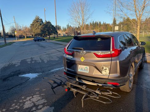 Used 2019 Honda CR-V EX image 2