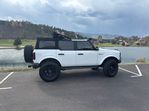 Used 2021 Ford Bronco Badlands AWD/4WD image 10