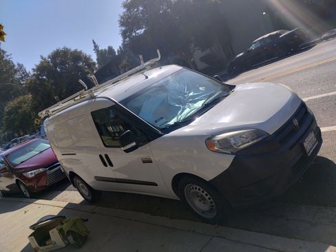 Used 2017 RAM ProMaster City Tradesman w/ Rear Back-up Camera Group image 4