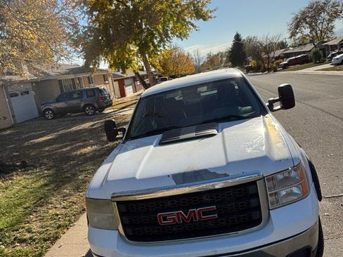 Used 2013 GMC Sierra 3500 W/T image 10