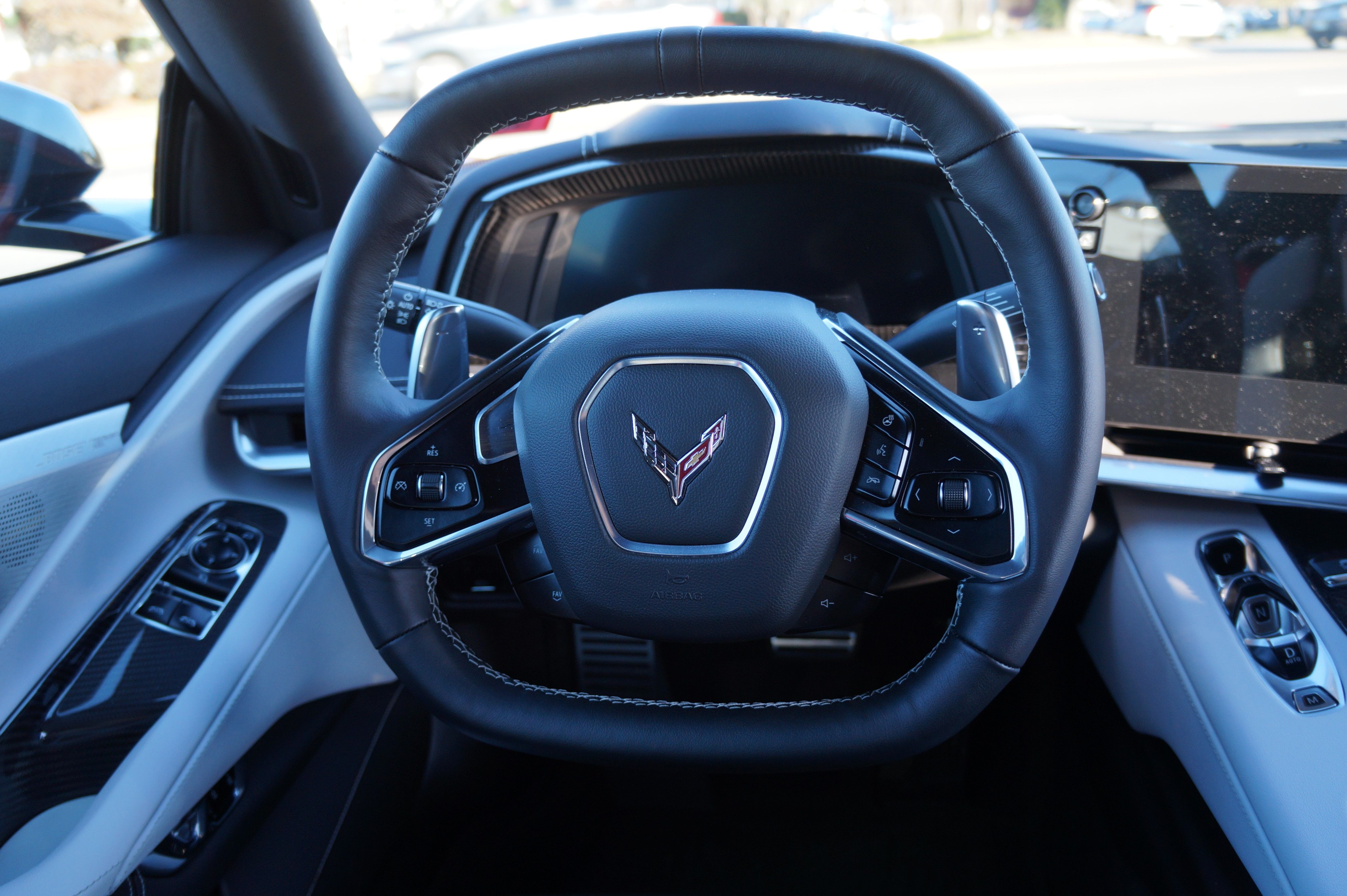 Used 2022 Chevrolet Corvette Stingray Preferred Cpe w/ Engine Appearance Package RWD image 12