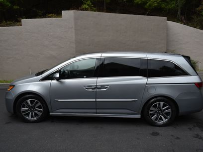 Used 2016 Honda Odyssey Touring Elite